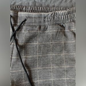 SOLD- Stretchy dress pants